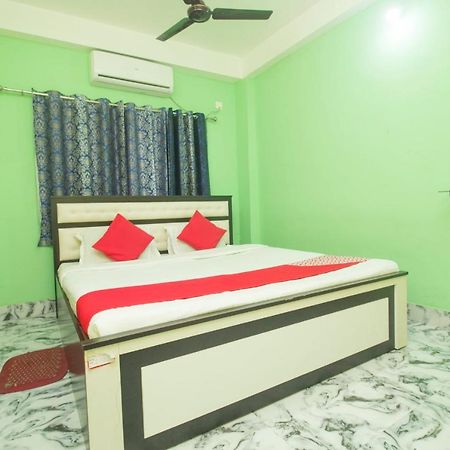 Spot On 24229 Radharani Lodge Siliguri Exterior foto
